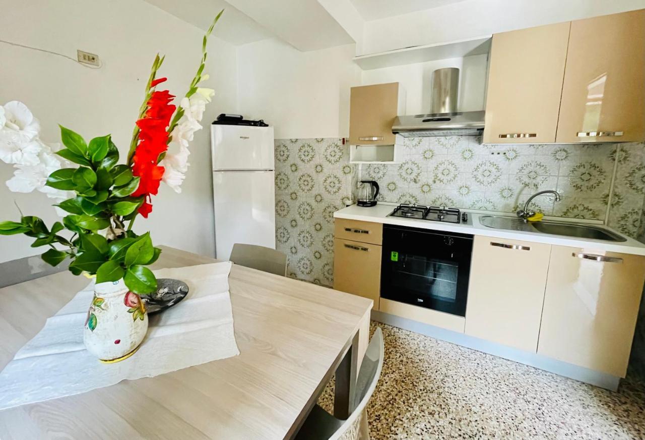 Casa Degli Agrumi Apartamento Cannobio Exterior foto